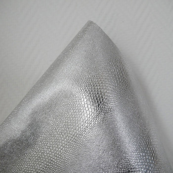 Кожзам металл змея серебро 41 х 70 см